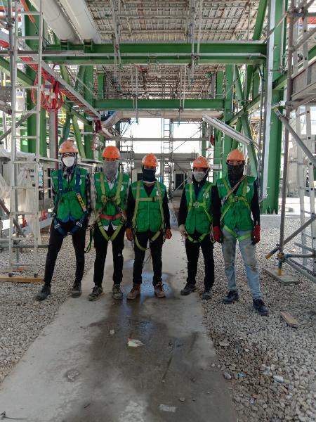 Scaffolding installation/ Lắp đặt giàn giáo